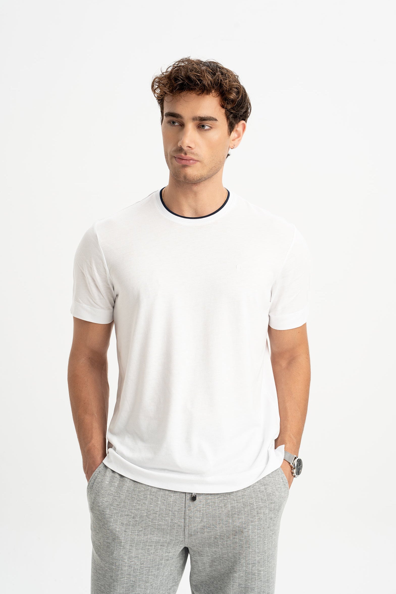 GÜLPINAR Beyaz Kısa Kollu T-Shirt