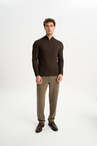 TAŞTEPE Kahverengi Yün Karışımlı Yarım Fermuarlı Balıkçı Yaka Jakarlı Triko Kazak