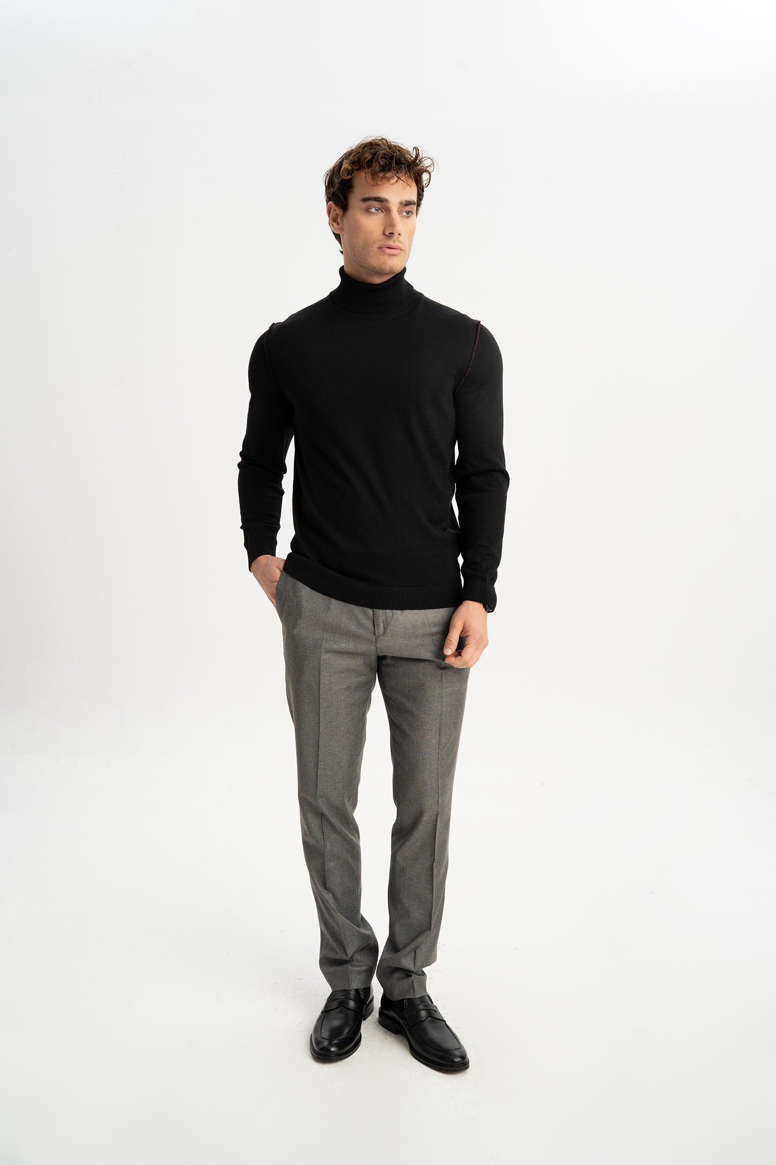 LAPSEKİ Siyah Yün Balıkçı Yaka Uzun Kollu Kazak