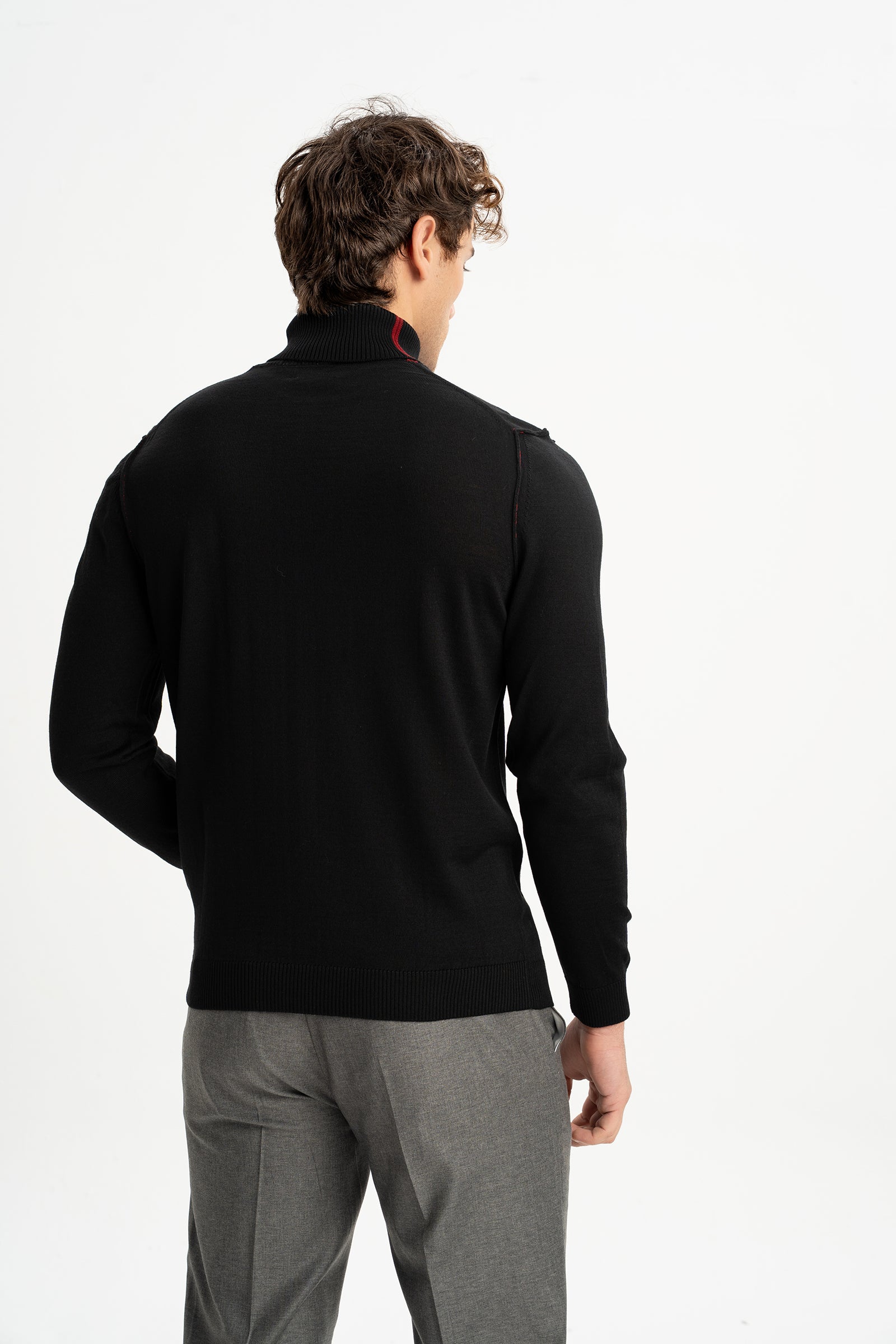 LAPSEKİ Siyah Yün Balıkçı Yaka Uzun Kollu Kazak